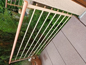 Geländer für außen, verzinkt   lackiert. L= ca. 2,0 mtr. bzw. 1,13 mtr. Bild 1