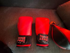 Box (Sack, Birne, Handschuhe) Langhandel Gewichte Fighter Gym Fitness Kämpfer Figth Bild 2