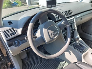 Audi A4 3.0L Quattro Bild 6