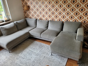 Sofa-Wohnlandschaft aus Webstoff Bild 2