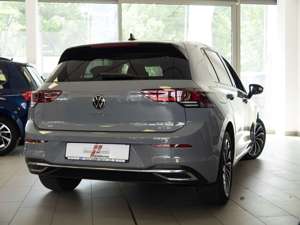 Volkswagen Golf VIII 1.5 eTSI Move SHZ NAVI ACC HUD LED Bild 3