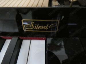 gebrauchtes Yamaha Klavier von Klavierbaumeisterin aus Aachen Bild 6