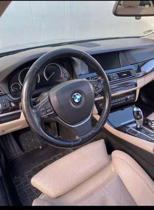 BMW 520 520d Bild 4