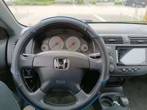 Honda Civic Coupe 1.7 ES Bild 3