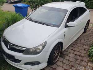 Opel Astra GTC H