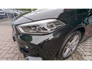 BMW 118 i M-Sport Navi LED 2-Zonen-Klimaautom Tempomat Bild 3