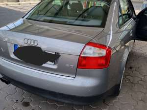 Audi A4 2.0 Bild 2