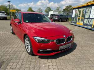 BMW 320 i Xdrive*Leder*Navi*Glasdach