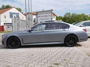 BMW 750 Li xDriv M-Sport/Individual/3xTV/Frozen/MEGA Bild 5