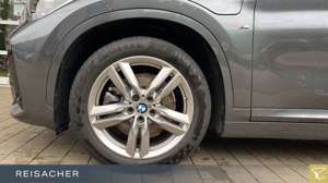 BMW X1 xDrive 25e M-Sport Navi HUD ACC adLED RüKa Bild 3