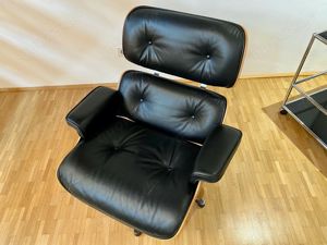 Vitra - Lounge Chair - Charles & Ray Eames - Schale Palisander - Bezug Leder