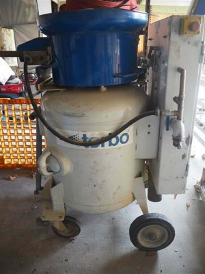 TORBO XL Feuchtsandstrahlgerät 240 l