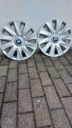 4 BMW-Radzierblenden Bild 2