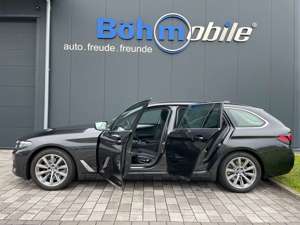 BMW 520 d TouringPano/Leder/HeadUp/Komfortsitze/18" Bild 2