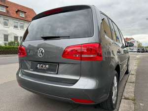 Volkswagen Touran 1.6 TDI DSG Comfortline | AHK | Panorama Bild 4