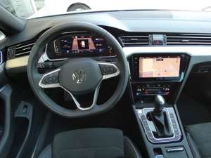 Volkswagen Passat Variant Elegance AHK virt.Cockpit,el.Heck Bild 4