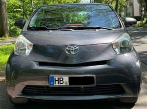 Toyota iQ 1.0