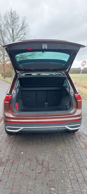 Volkswagen Tiguan URBAN SPORT 1.5 TSI OPF DSG NAVI KLIMA LED PREMIUM Bild 5
