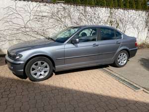 BMW 320 320i