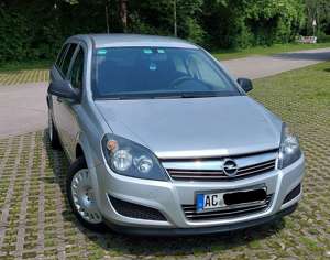 Opel Astra H 1.4 Caravan Selection 110 Jahre, TÜV/AU neu Bild 4