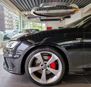 Audi A4 40 TDI qu. S line Panorama*HuD*BO*Massage Bild 2