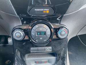 Ford Fiesta Titanium|Klimaaut.|Alu|Top Zustand Bild 4