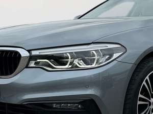 BMW 540 i Touring xDrive Sport Line/NAVI/LED/Panorama Bild 5