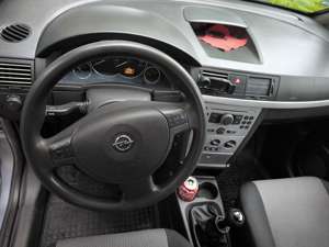 Opel Meriva 1.6 16V Easytronic Edition Bild 5