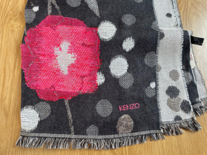 Schal von Kenzo, Blumenmuster, Wolle, Viskose Bild 2