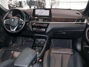 BMW X2 sDrive20d AHK 18Zoll DrivAss+ HUD ACC Bild 5