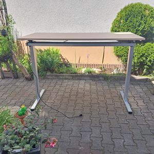 elektrisch höhenverstellbarer Schreibtisch, 200cm x 80cm