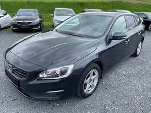 Volvo V60 2.0 *Linje Business*SHZ*Navi*Einparkhilfe vo Bild 3