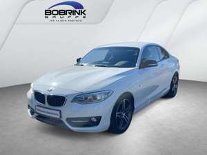 BMW 220 i Coupe Sportsitze Shz Klima Xenon PDC Fernlichtas Bild 1