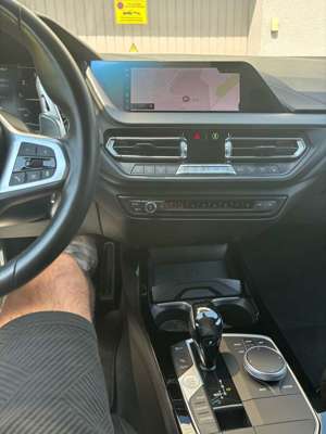 BMW 135 M135i xDrive mit Garantie (Finanzierungsübernahme Bild 4