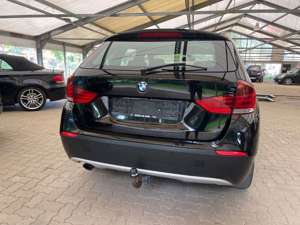 BMW X1 sDrive 18i/Xenon/Sportsitze/PDC/AHK Bild 5