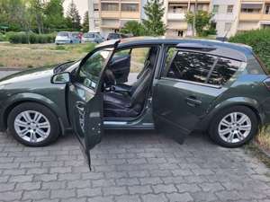 Opel Astra 1.6 Automatik Sport Bild 4