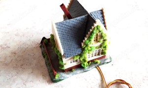 Modellbau Faller 280 Jagdhaus Jagdschloss mit Innenbeleuchtung HO Bild 6