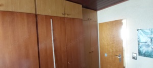 Schrank antik, Klappbett und Schuhschrank