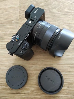 Sony Alpha 6000 Systemkamera plus umfangreiches Zubehör
