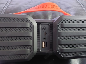 Bluetoothlautsprecher-Neu!Mit USB-Anschluss-TF-Card-Aux!Nur Abholung! Bild 2