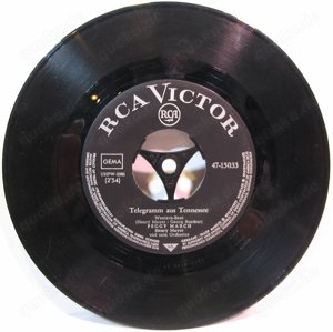 Peggy March - 7" Vinyl Single - Telegramm aus Tennessee - Der Mond scheint schön