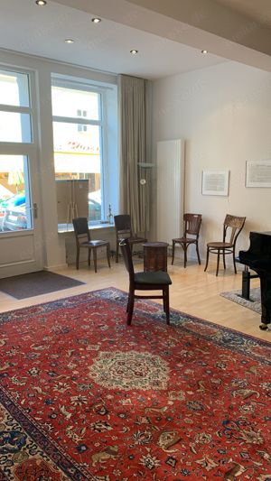 Schöner Musikraum für Klavierunterricht zur Untermiete im Westend Bild 2