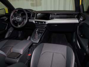 Audi A1 25 TFSI 2x S LINE LED ACC OPS PRIVA Bild 5