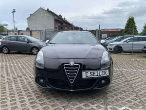 Alfa Romeo Giulietta 1,6d/Teilleder/Klimaauto./Xenon/ Bild 2