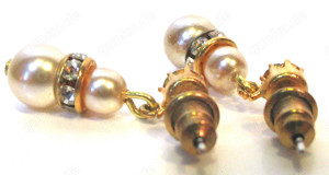 Ohrstecker - hängend - 90er Jahre - goldfarben mit Strass + Perlen - Modeschmuck Bild 4