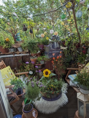 möbliertes zimmer für eine Frau 