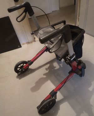 Hochwertiger, leichter Rollator Vital plus in kirschrot Bild 2