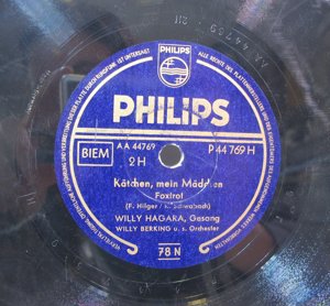 Schellack Schallplatte: Willy Hagara - Eine Kutsche voller Mädels - Kätchen, mein Mädchen Bild 2