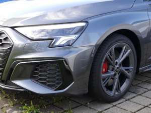 Audi S3 Sportback Quat TFSI S-Tronic NaviPlus LED ACC Bild 4