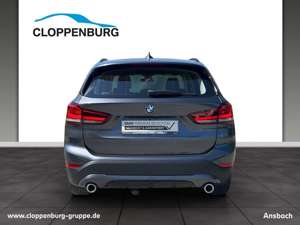 BMW X1 xDrive20d Sport Line LED RFK Navi Tempomat Bild 4